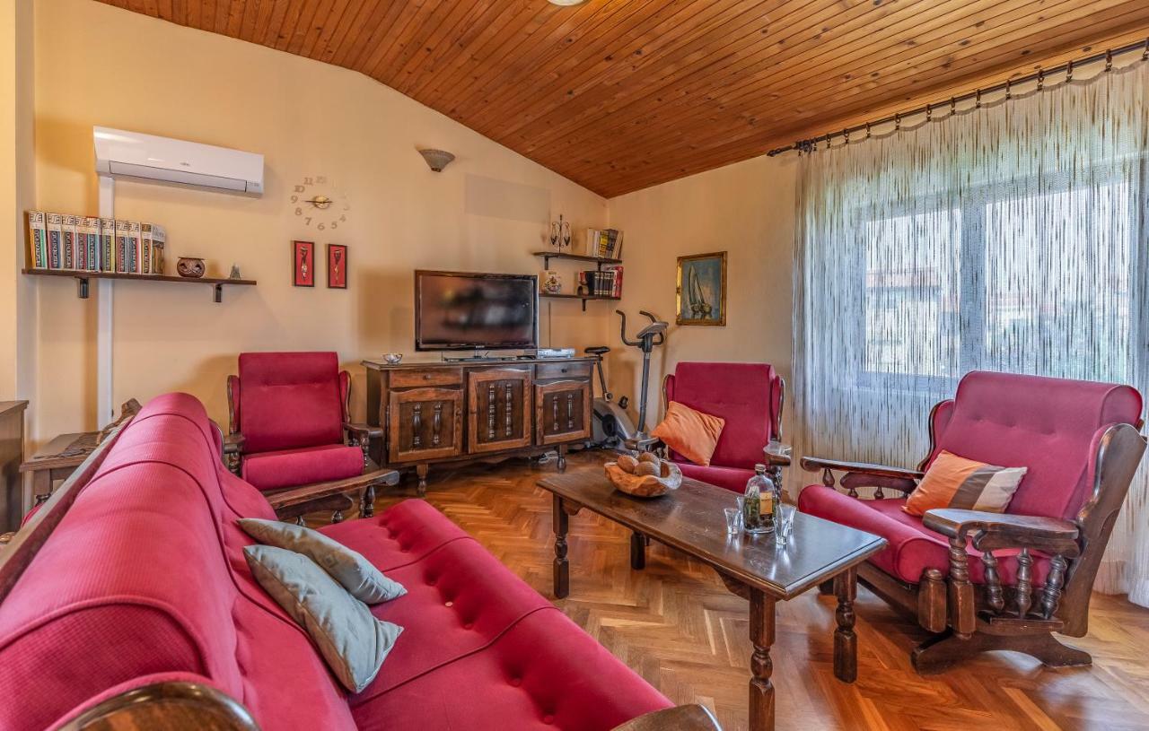 Apartment Lorencin Milka Medulin Zewnętrze zdjęcie