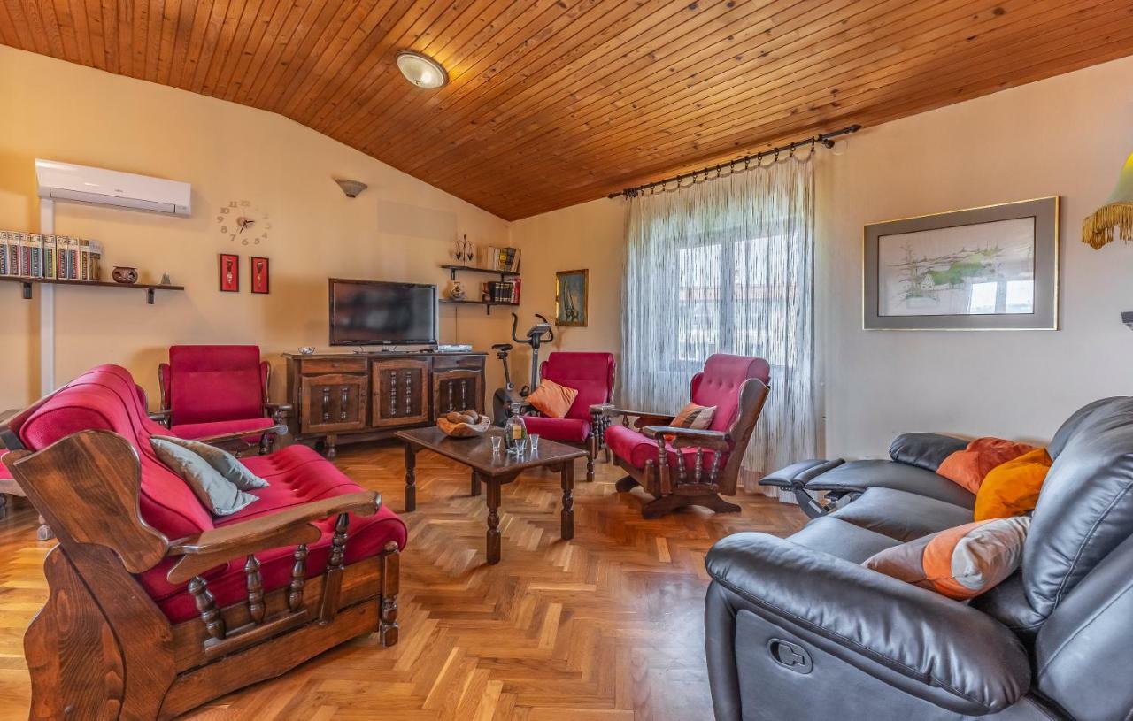 Apartment Lorencin Milka Medulin Zewnętrze zdjęcie