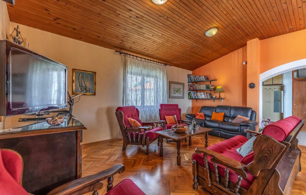 Apartment Lorencin Milka Medulin Zewnętrze zdjęcie